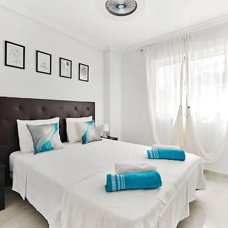 Gorgeous La Sal 100m Apartment Torrevieja